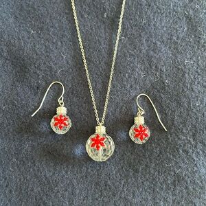 Swarovski Crystal Ball Poinsettia Necklace and Earrings